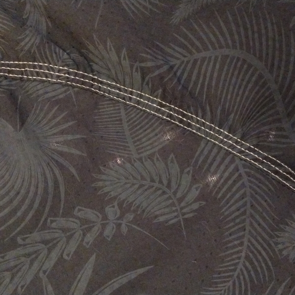 Men's XL short sleeve Cypress Club button down - Picture 6 of 7